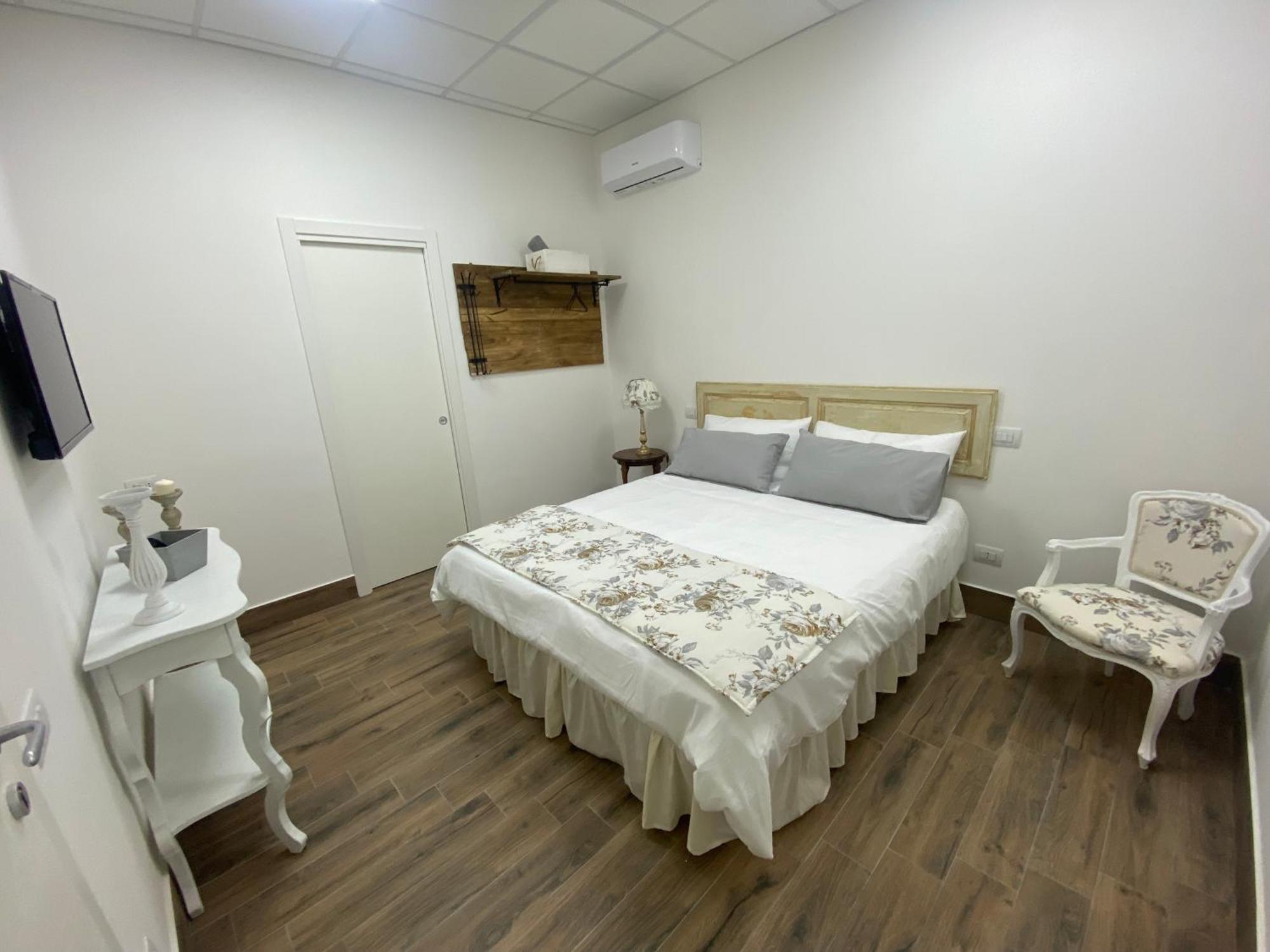 La Suite Di Laura Neapel Exterior foto